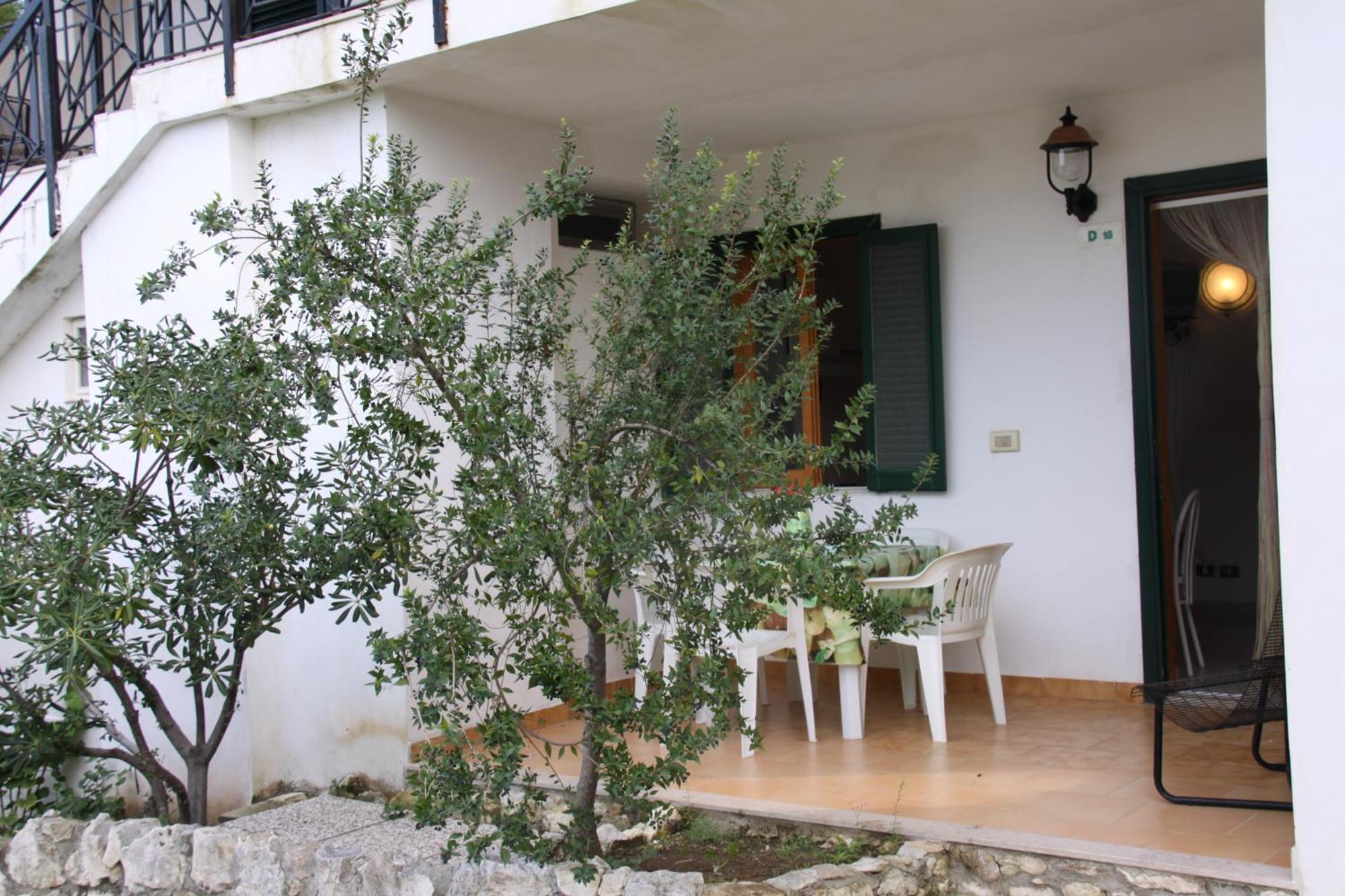 Residence Gli Stingi Vieste Exteriör bild